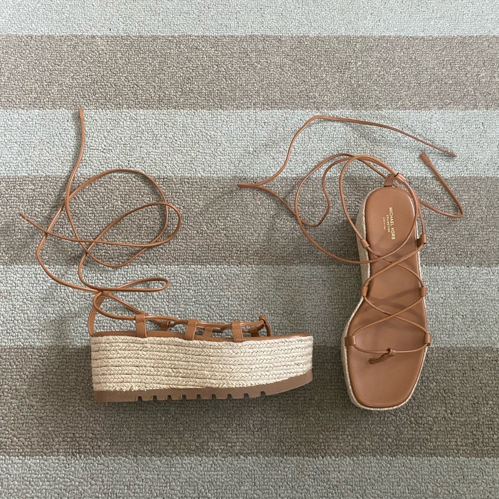 NWOT Michael Kors Collection Mabal Leather Flatform Sandal